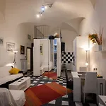 Apartment Nik Genoa
