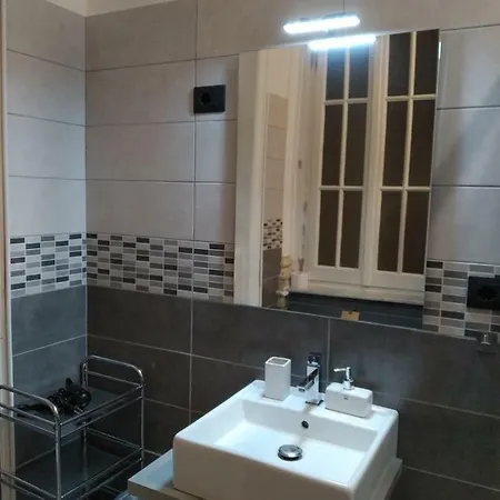 Nik Apartmán *