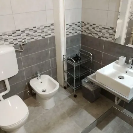 Nik * Génova